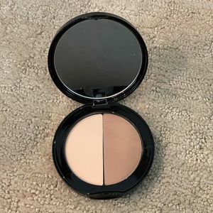 Merle Norman contour and highlight duo - lightly used, like new